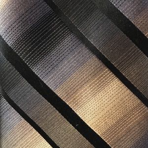 Kenneth Cole Men’s Silk Necktie